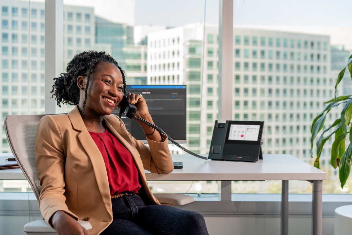 POLY EagleEye Mini Camera with CCX 600 Mounting Kit